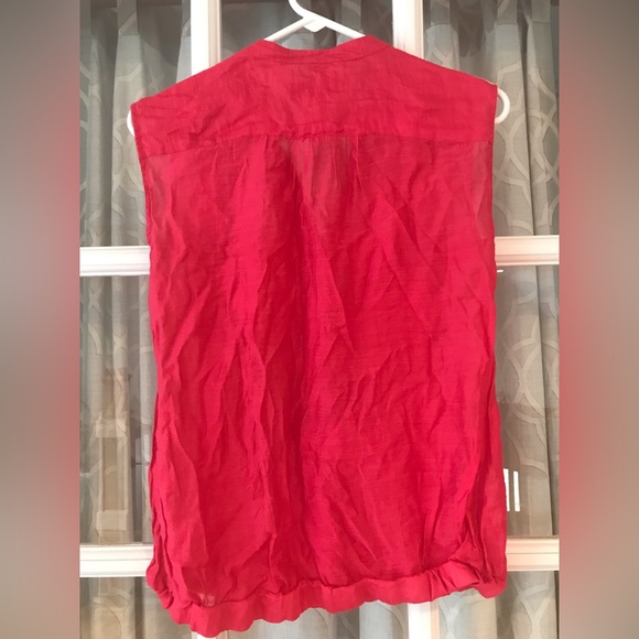 LOFT size XS sleeveless dark pink button up blouse for dressy or casual days EUC - Picture 4 of 5